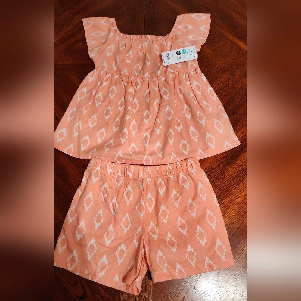NWT size 6 Carter's 2pc outfit